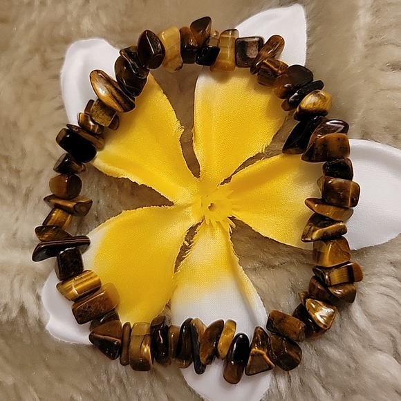 Tigereye Elastic Bracelet - Picture 1 of 4
